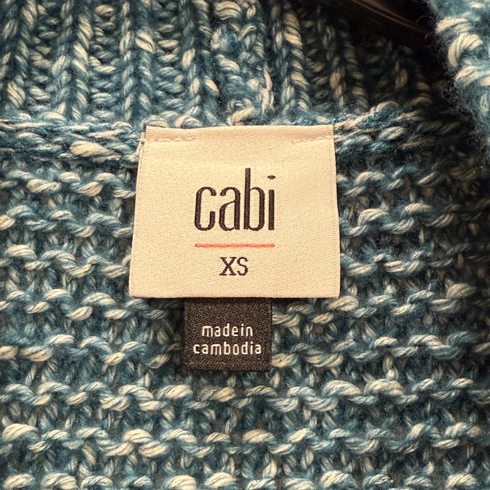 CAbi Astral Teal Cable Knit Women's Cardigan #4095 SZ XS EUC cotton fall casual - Picture 2 of 6